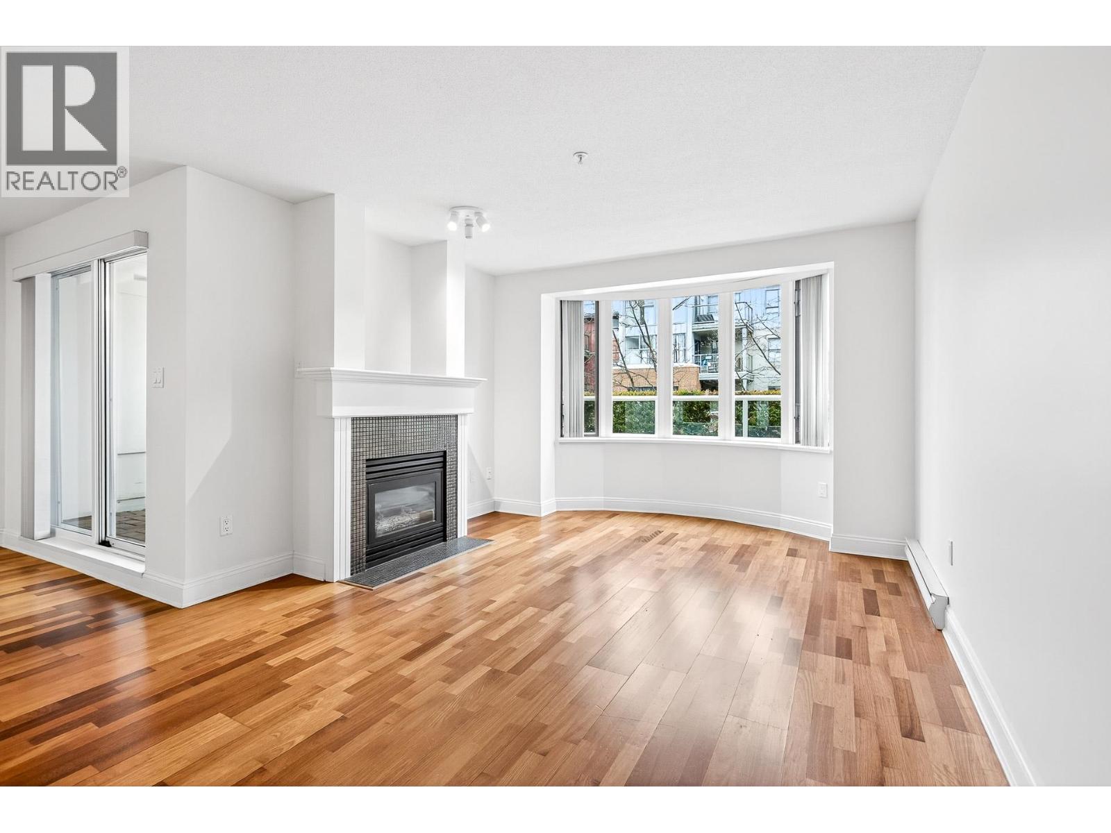 213 220 Newport Drive, Port Moody, British Columbia  V3H 5B8 - Photo 5 - R3067844