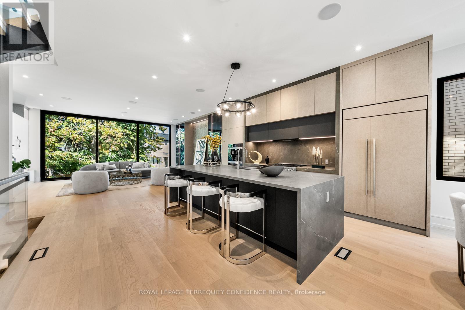 276 Horsham Avenue, Toronto, Ontario  M2R 1G4 - Photo 11 - C12553188