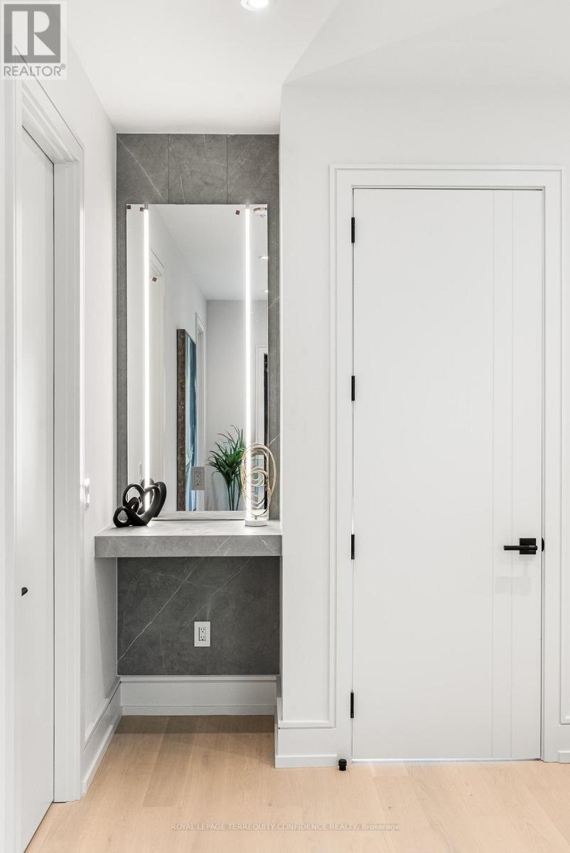 276 Horsham Avenue, Toronto, Ontario  M2R 1G4 - Photo 24 - C12553188