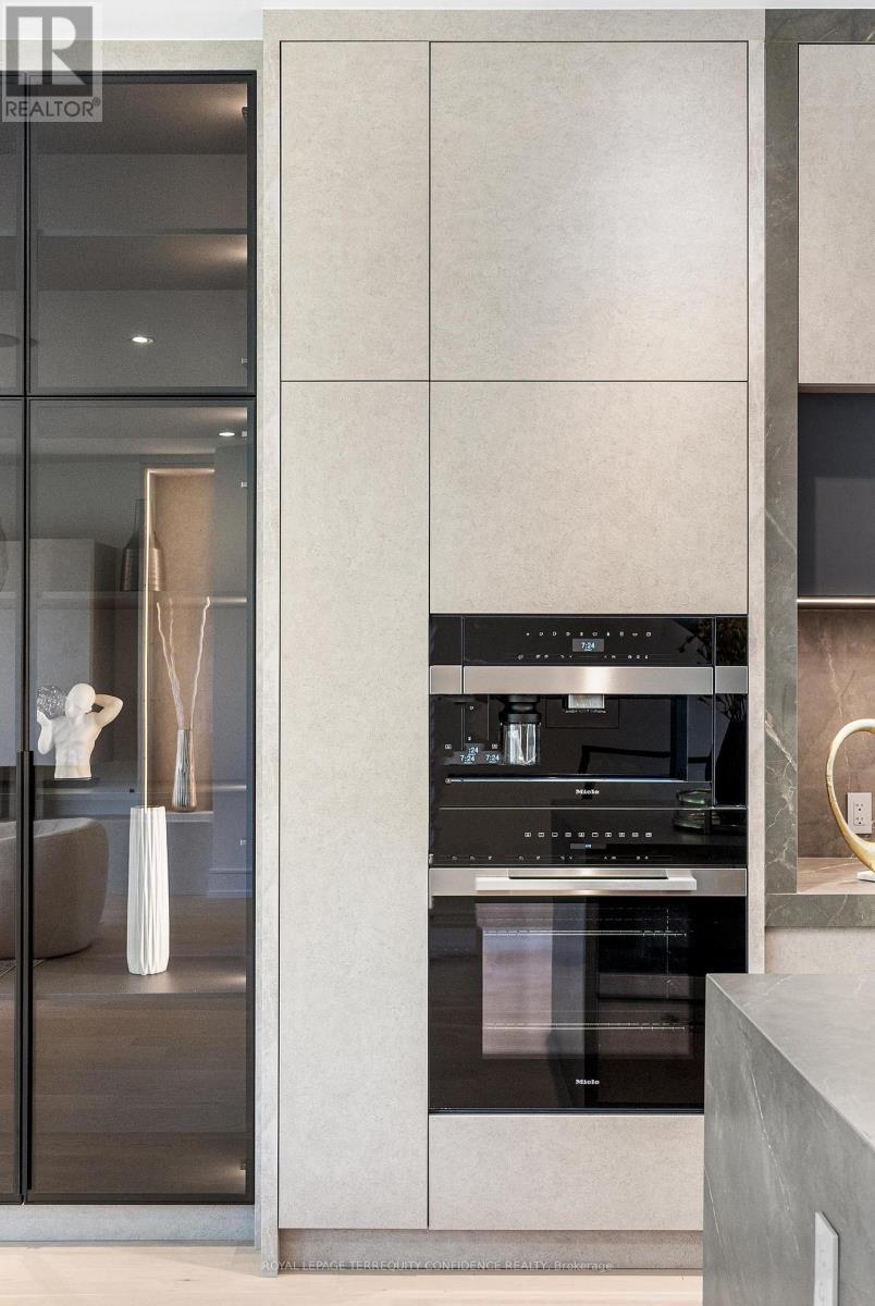 276 Horsham Avenue, Toronto, Ontario  M2R 1G4 - Photo 9 - C12553188