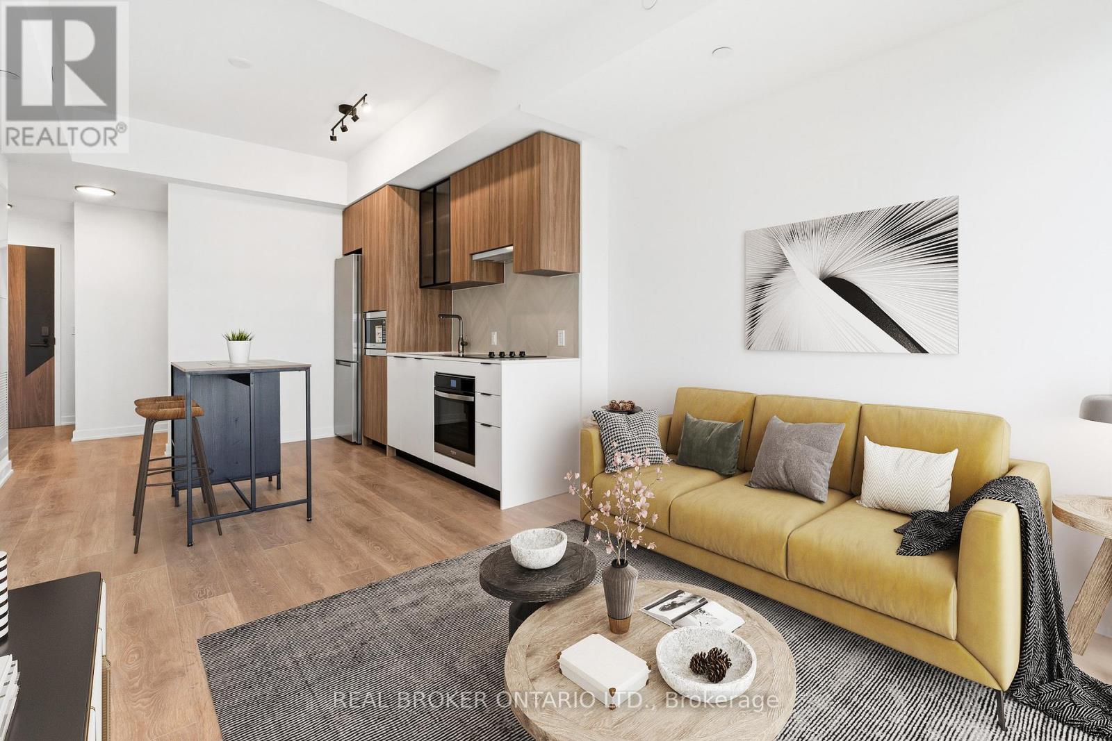 520 - 1037 The Queensway, Toronto, Ontario M8Z 6C7 - Photo 4 - W12552758