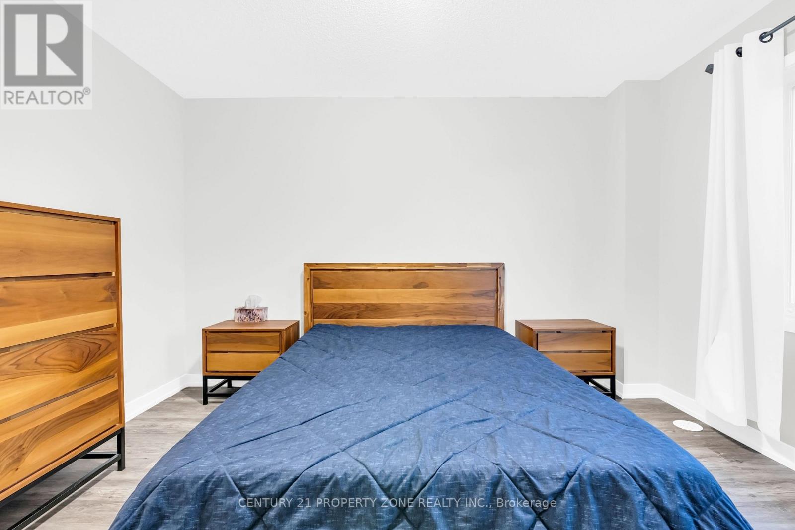 1317 Shevchenko Boulevard, Oakville, Ontario  L6M 5P4 - Photo 13 - W12553056