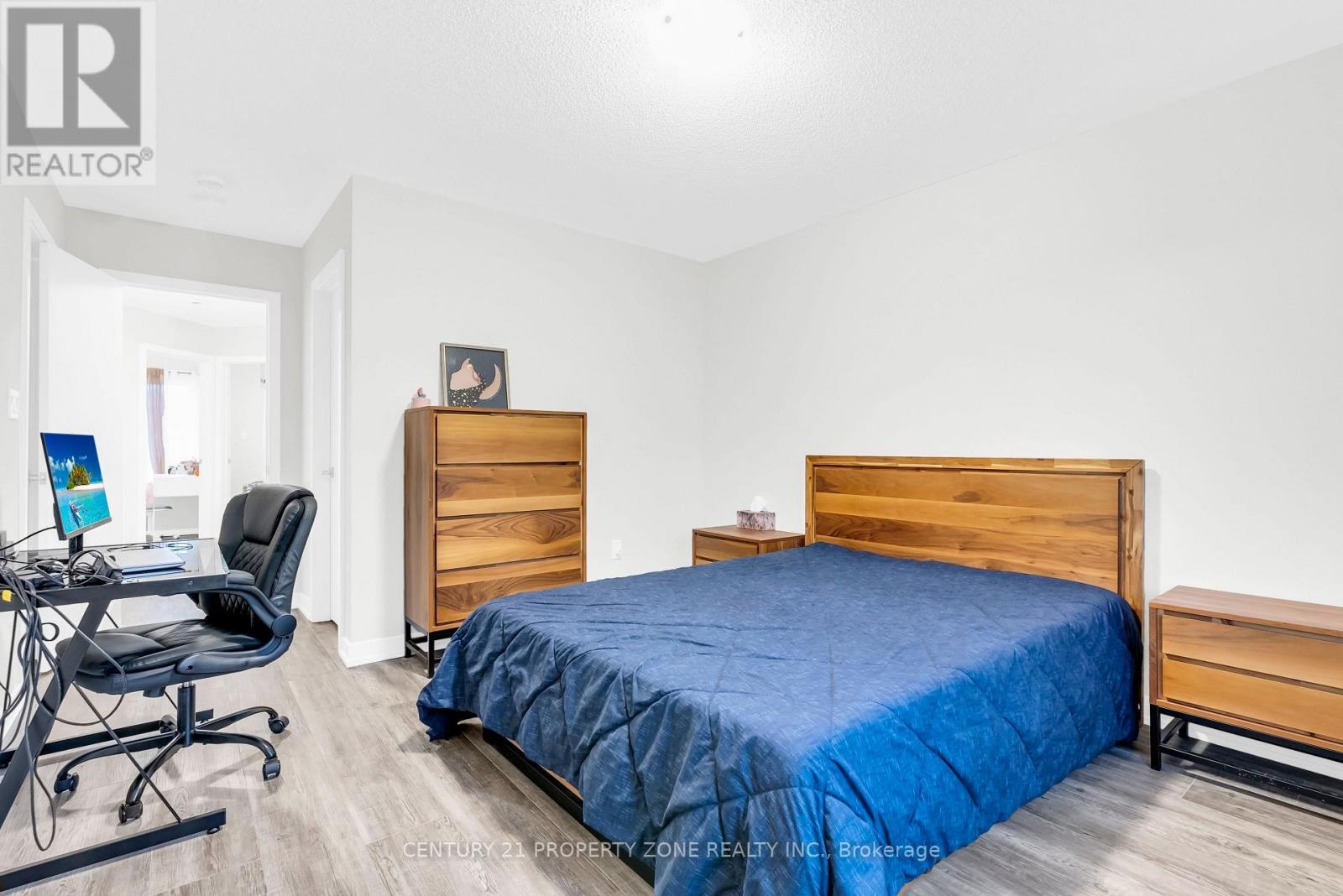 1317 Shevchenko Boulevard, Oakville, Ontario  L6M 5P4 - Photo 14 - W12553056