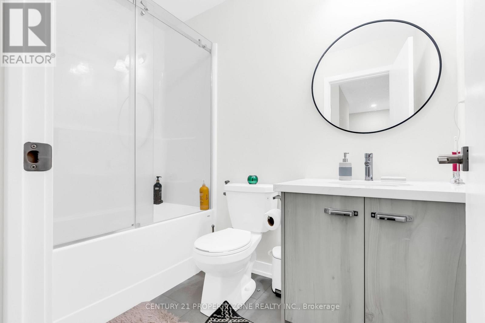 1317 Shevchenko Boulevard, Oakville, Ontario  L6M 5P4 - Photo 19 - W12553056