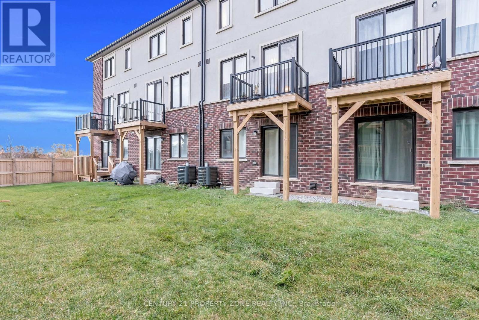 1317 Shevchenko Boulevard, Oakville, Ontario  L6M 5P4 - Photo 26 - W12553056