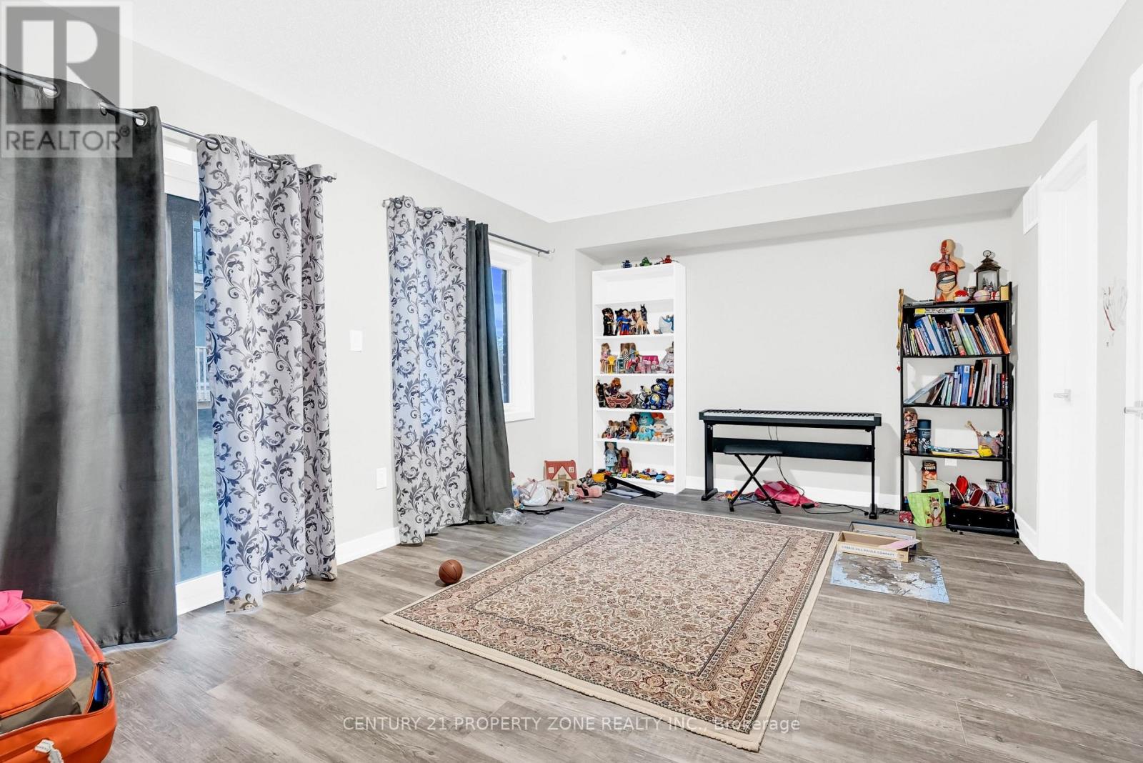 1317 Shevchenko Boulevard, Oakville, Ontario  L6M 5P4 - Photo 22 - W12553056