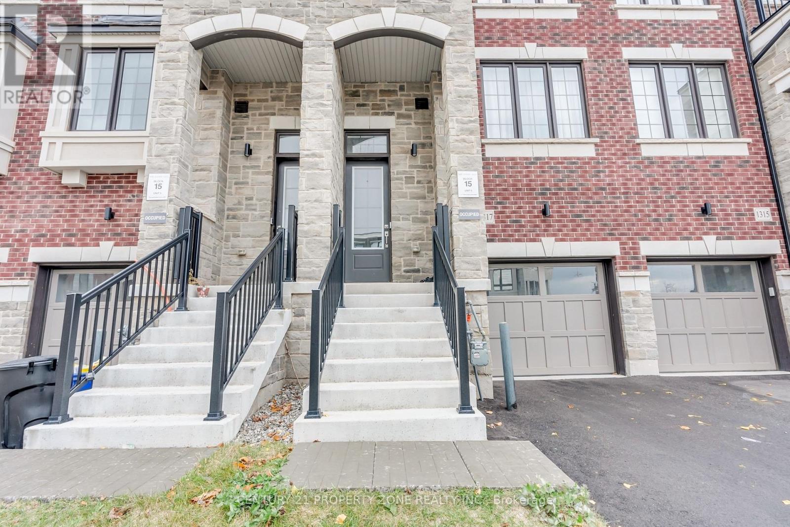 1317 Shevchenko Boulevard, Oakville, Ontario  L6M 5P4 - Photo 3 - W12553056