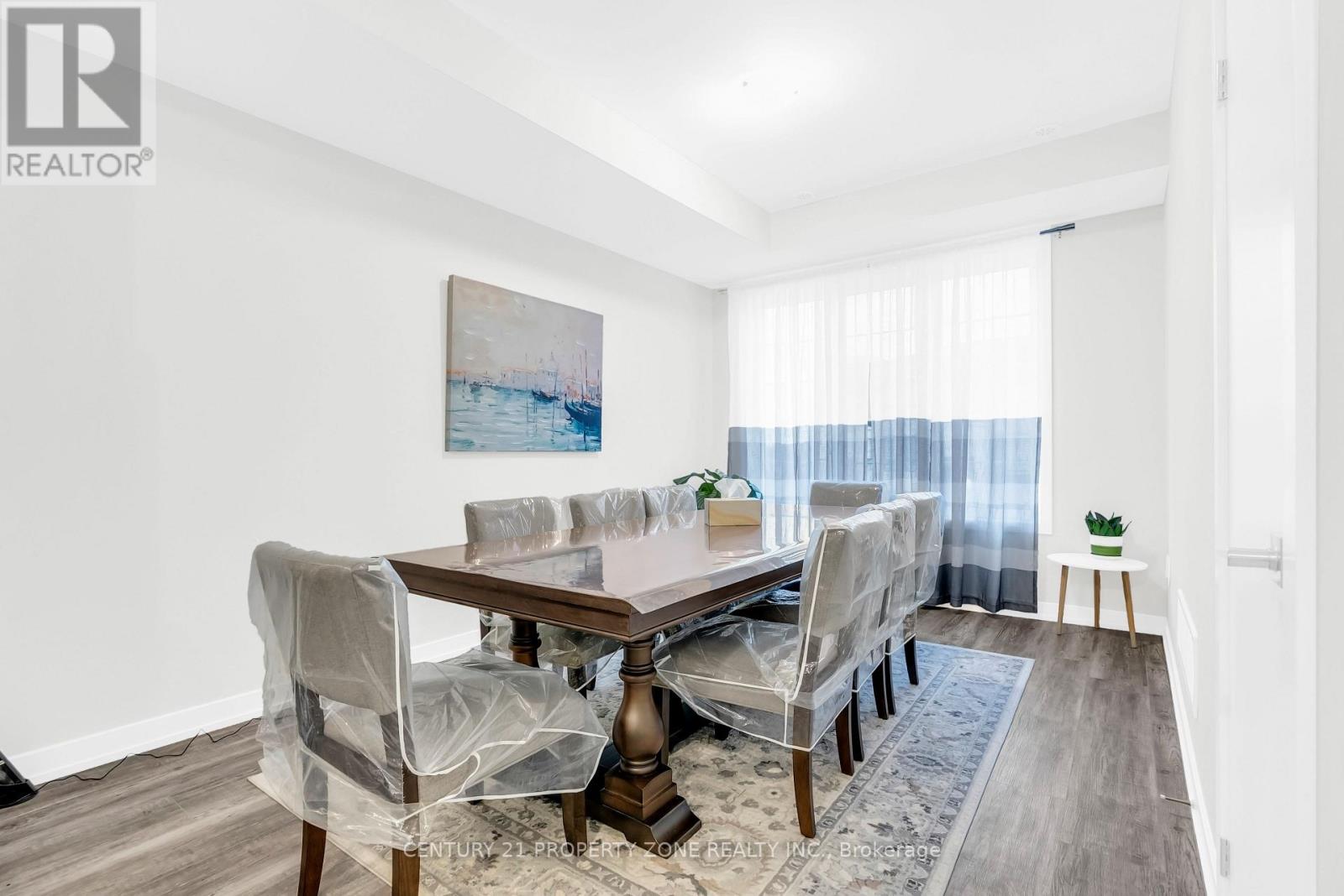 1317 Shevchenko Boulevard, Oakville, Ontario  L6M 5P4 - Photo 9 - W12553056