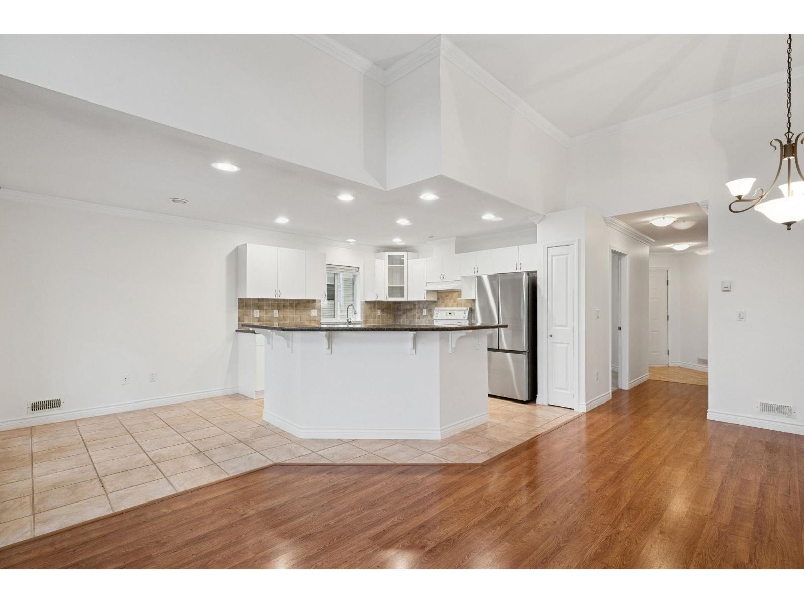 32 17516 4th Avenue, Surrey, British Columbia  V3S 0R9 - Photo 8 - R3067315