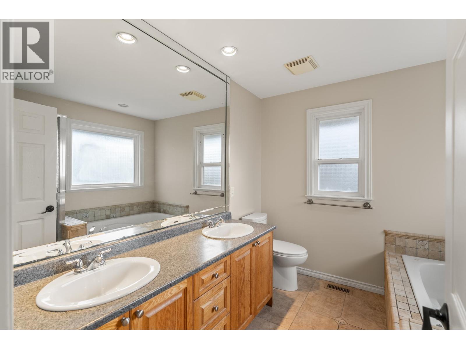 3880 Garry Street, Richmond, British Columbia  V7E 2T8 - Photo 19 - R3068004