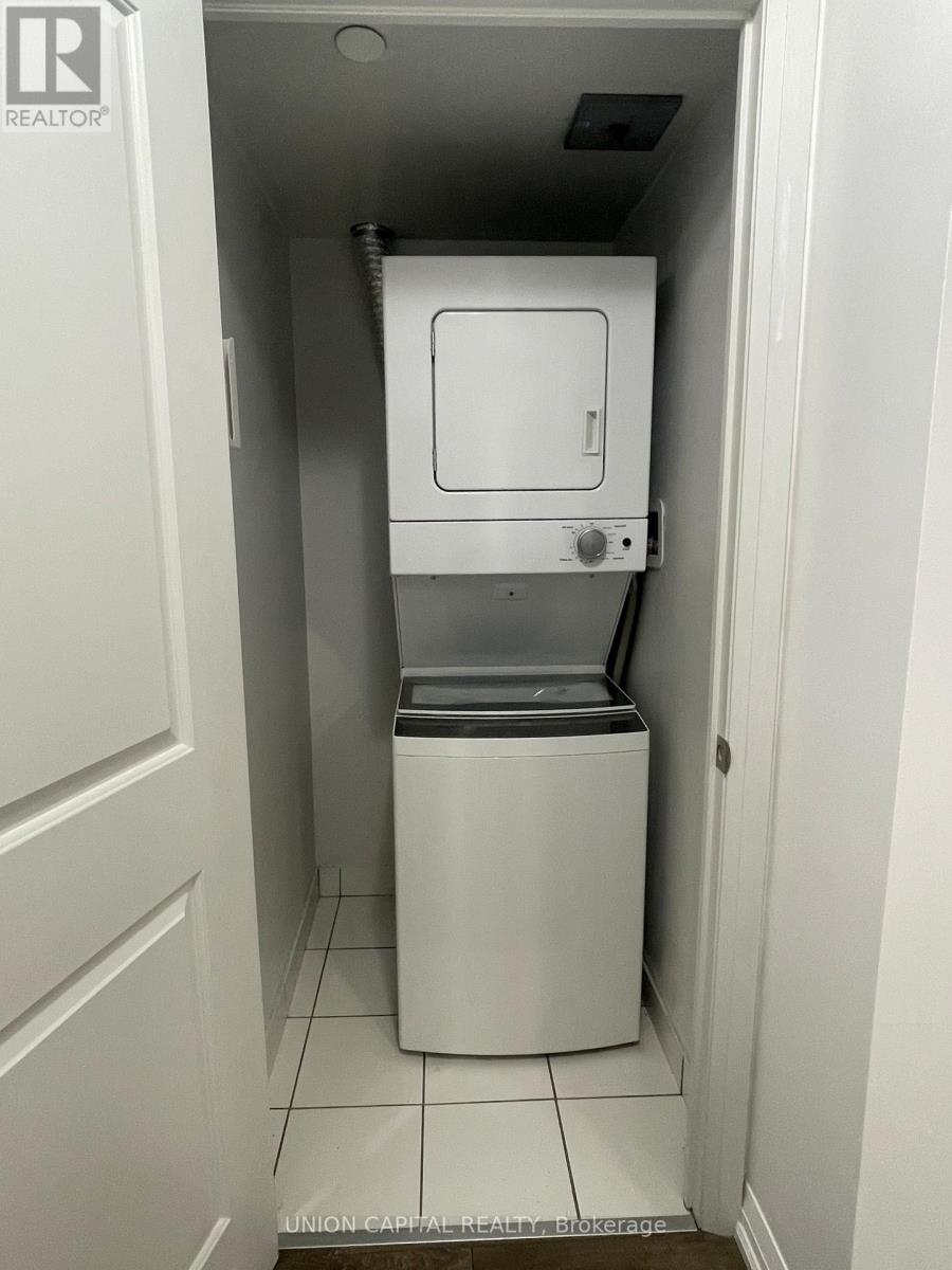 701 - 30 Meadowglen Place, Toronto, Ontario  M1G 0A5 - Photo 6 - E12553200