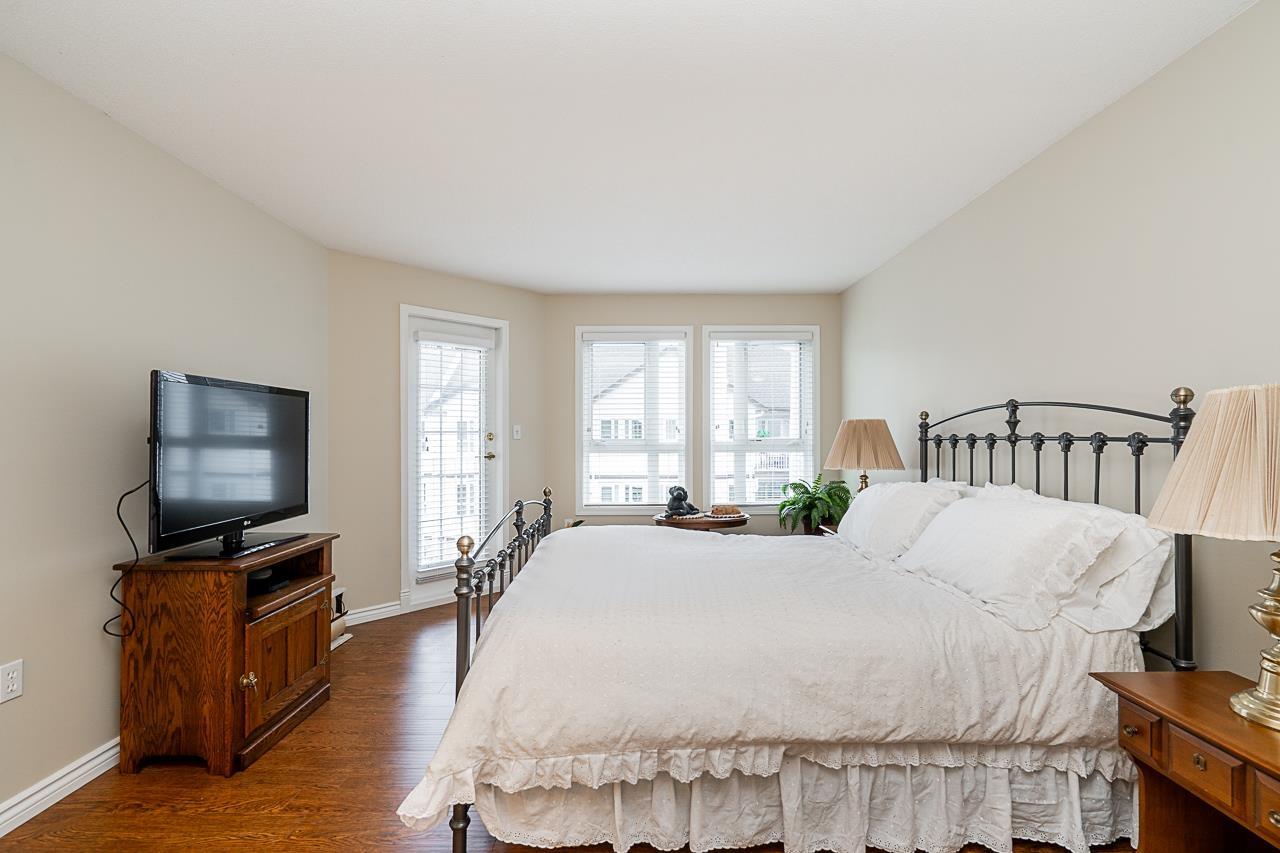 302 17730 58a Avenue, Surrey, British Columbia  V3S 8M5 - Photo 13 - R3068113