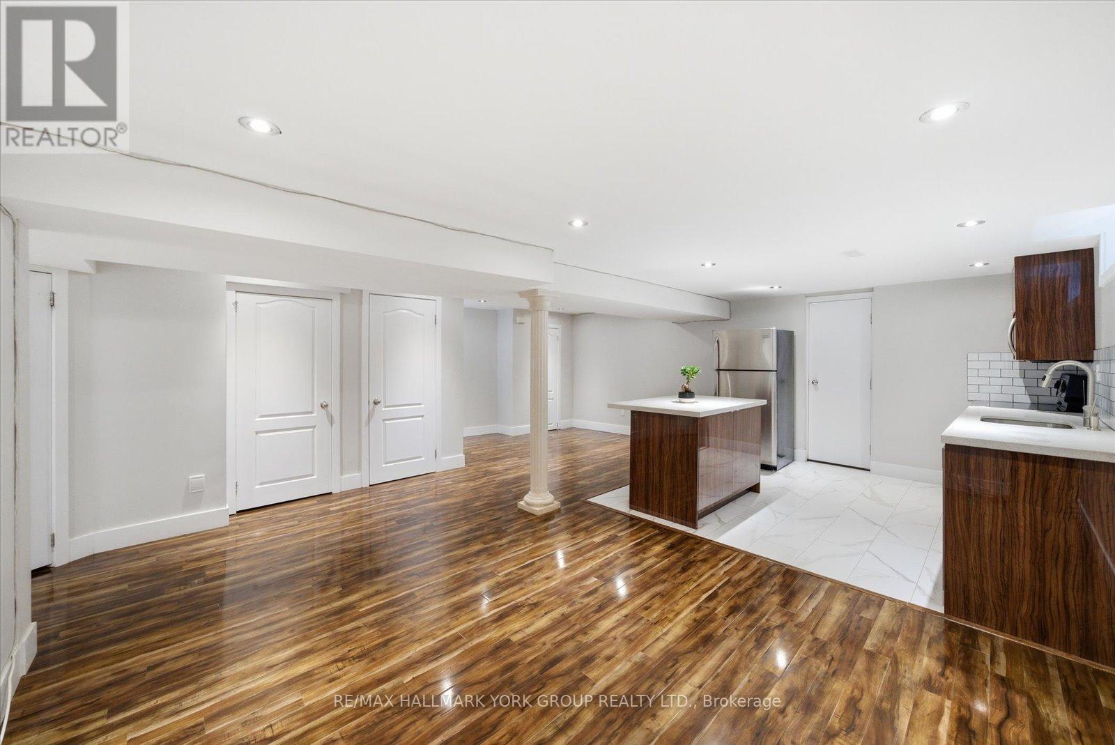 234 Billings Crescent, Newmarket, Ontario  L3Y 7Y7 - Photo 18 - N12553166