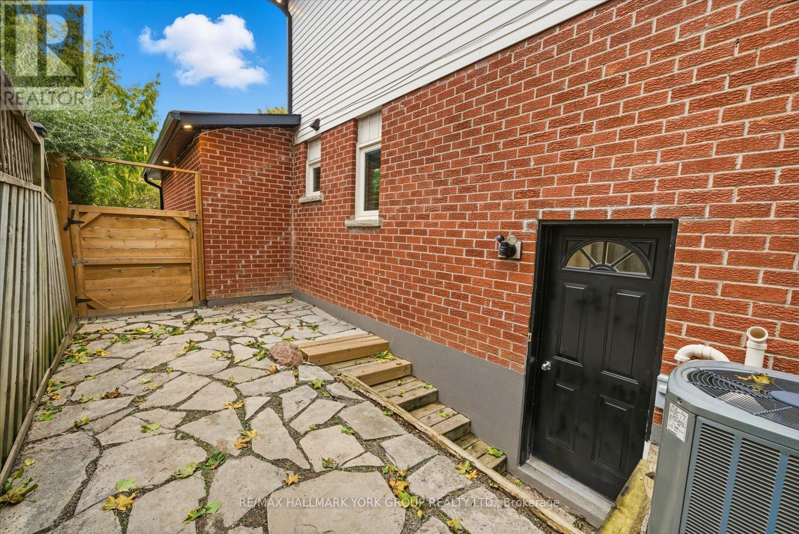 234 Billings Crescent, Newmarket, Ontario  L3Y 7Y7 - Photo 21 - N12553166