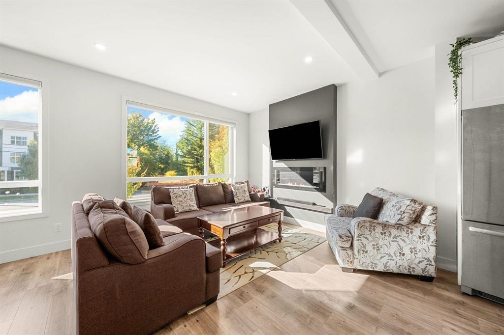 5 27640 Lantern Avenue, Abbotsford, British Columbia  V4X 1M3 - Photo 2 - R3068066