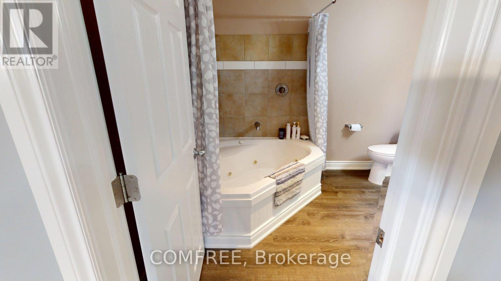 62 Golden Acres Drive, West Lincoln, Ontario L0R 2A0 - Photo 21 - X12553212