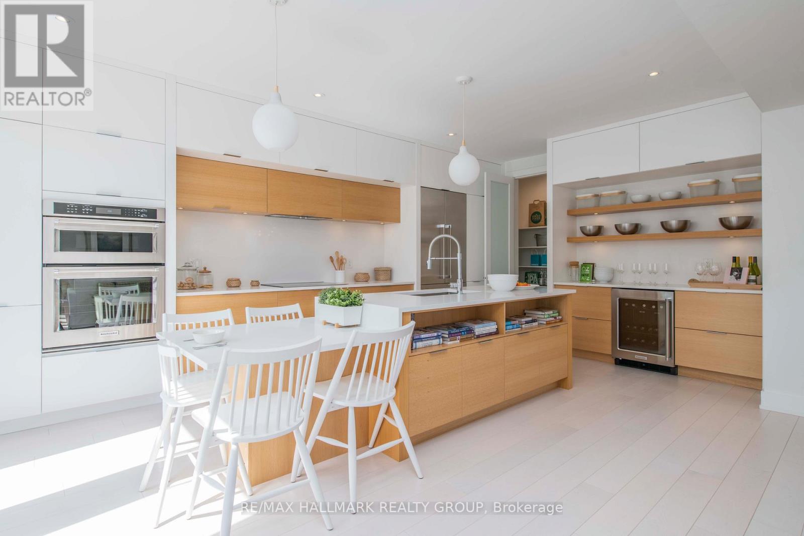 106 Hackamore Crescent, Ottawa, Ontario  K0A 2Z0 - Photo 11 - X12553218