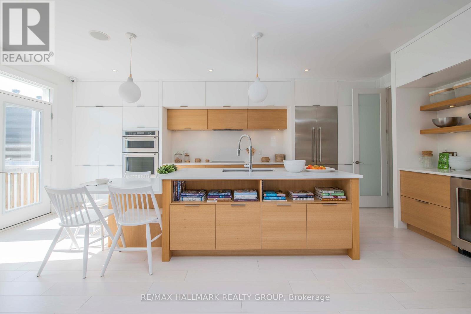 106 Hackamore Crescent, Ottawa, Ontario  K0A 2Z0 - Photo 12 - X12553218