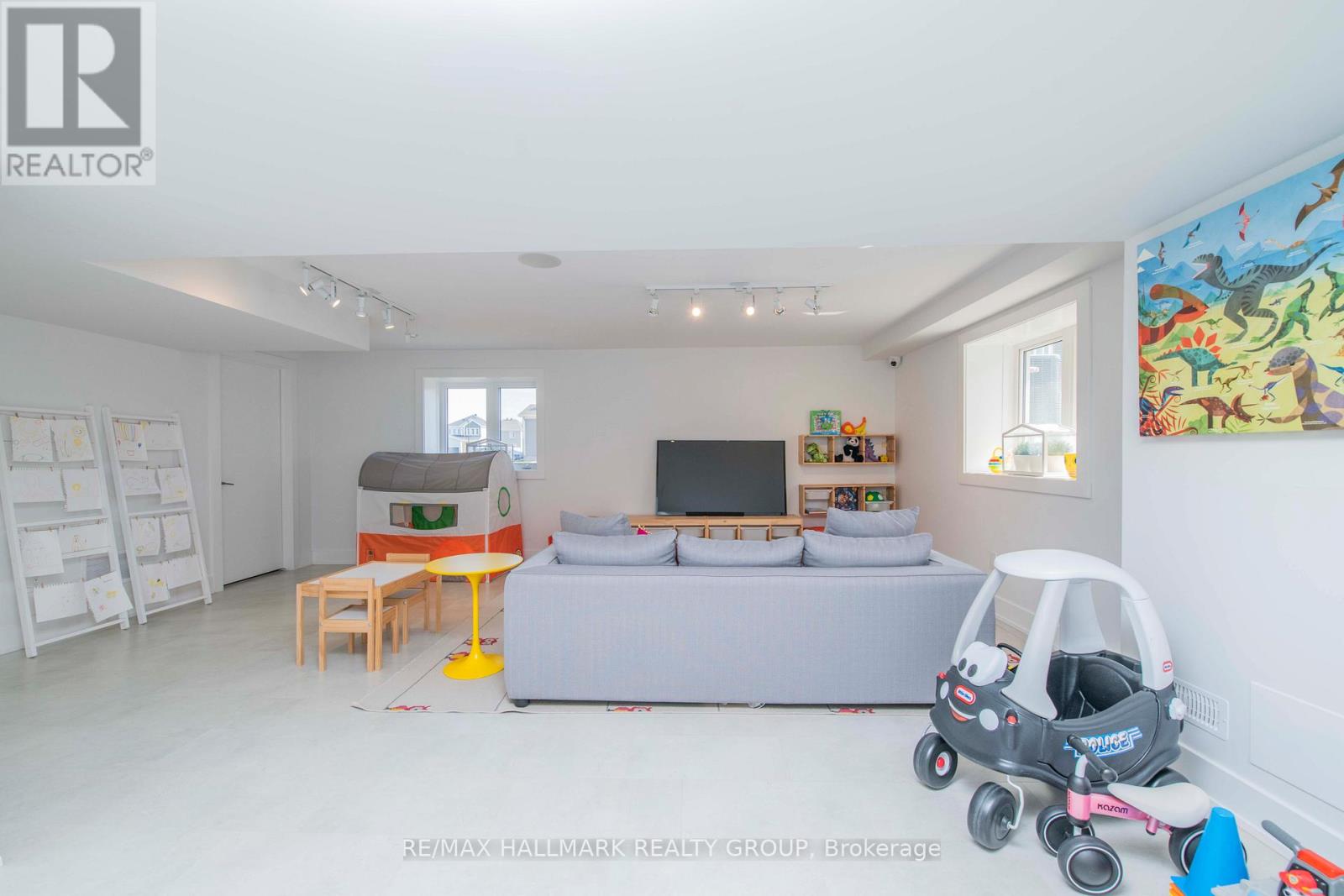 106 Hackamore Crescent, Ottawa, Ontario  K0A 2Z0 - Photo 36 - X12553218