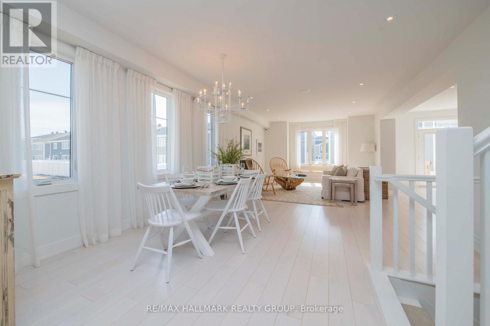 106 Hackamore Crescent, Ottawa, Ontario  K0A 2Z0 - Photo 5 - X12553218