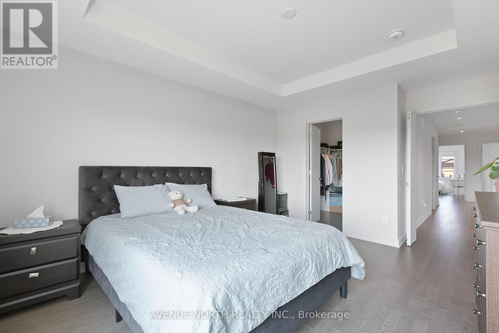 244 Shuttleworth Drive, Ottawa, Ontario  K1T 0T4 - Photo 28 - X12553222