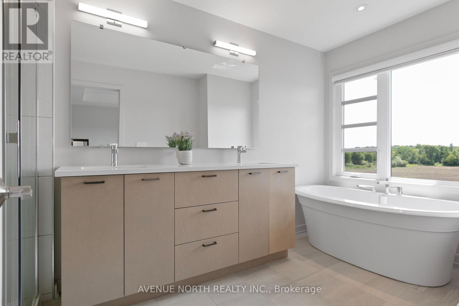 244 Shuttleworth Drive, Ottawa, Ontario  K1T 0T4 - Photo 30 - X12553222