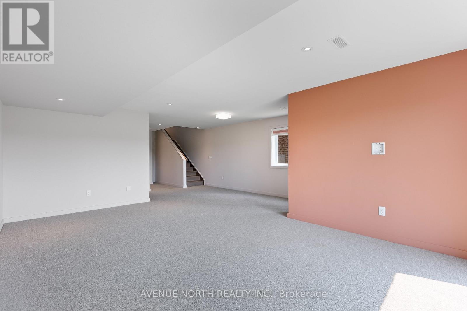 244 Shuttleworth Drive, Ottawa, Ontario  K1T 0T4 - Photo 40 - X12553222