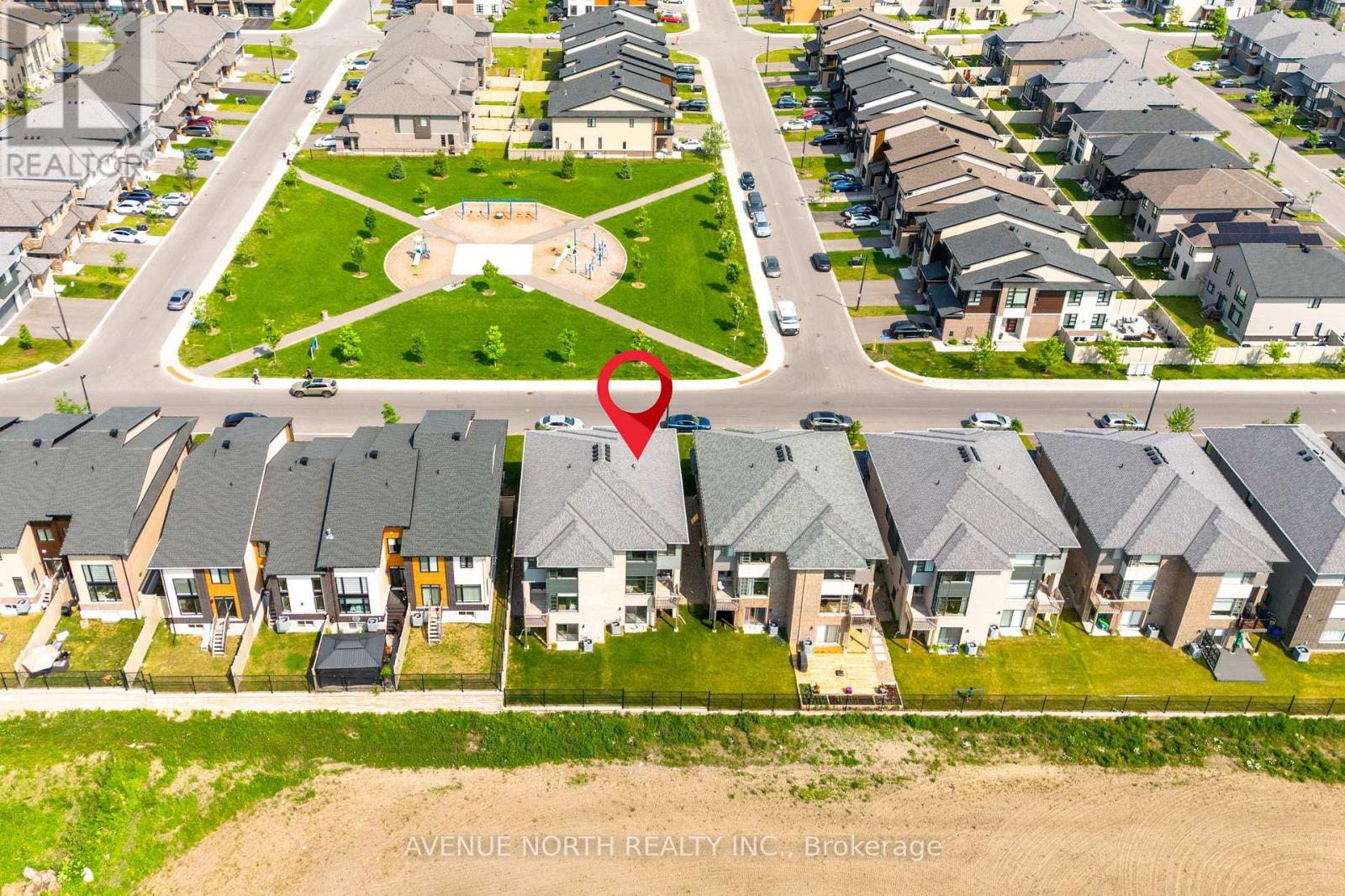 244 Shuttleworth Drive, Ottawa, Ontario  K1T 0T4 - Photo 5 - X12553222