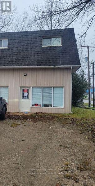 4 - 130 James Street N, Shelburne, Ontario  L0N 1J0 - Photo 2 - X12553196