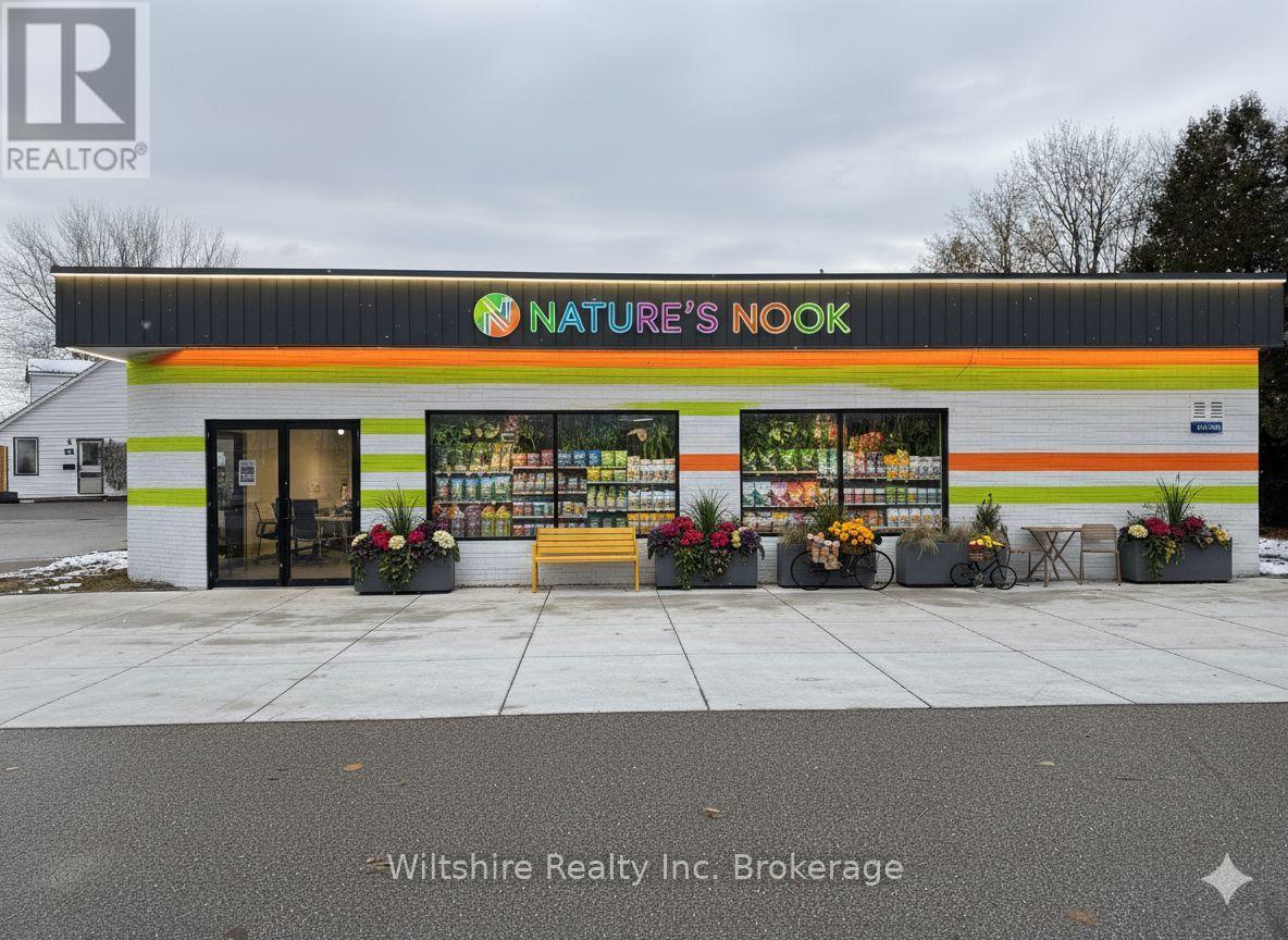 124636 Simcoe Street, Tillsonburg, Ontario  N4G 2H6 - Photo 4 - X12553264