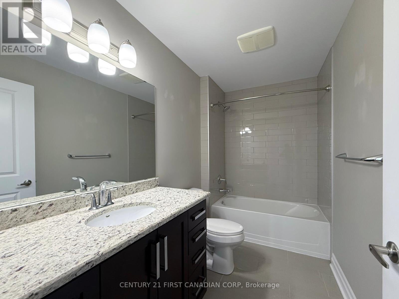 512 - 240 Villagewalk Boulevard, London North, Ontario N6G 0P6 - Photo 19 - X12480298