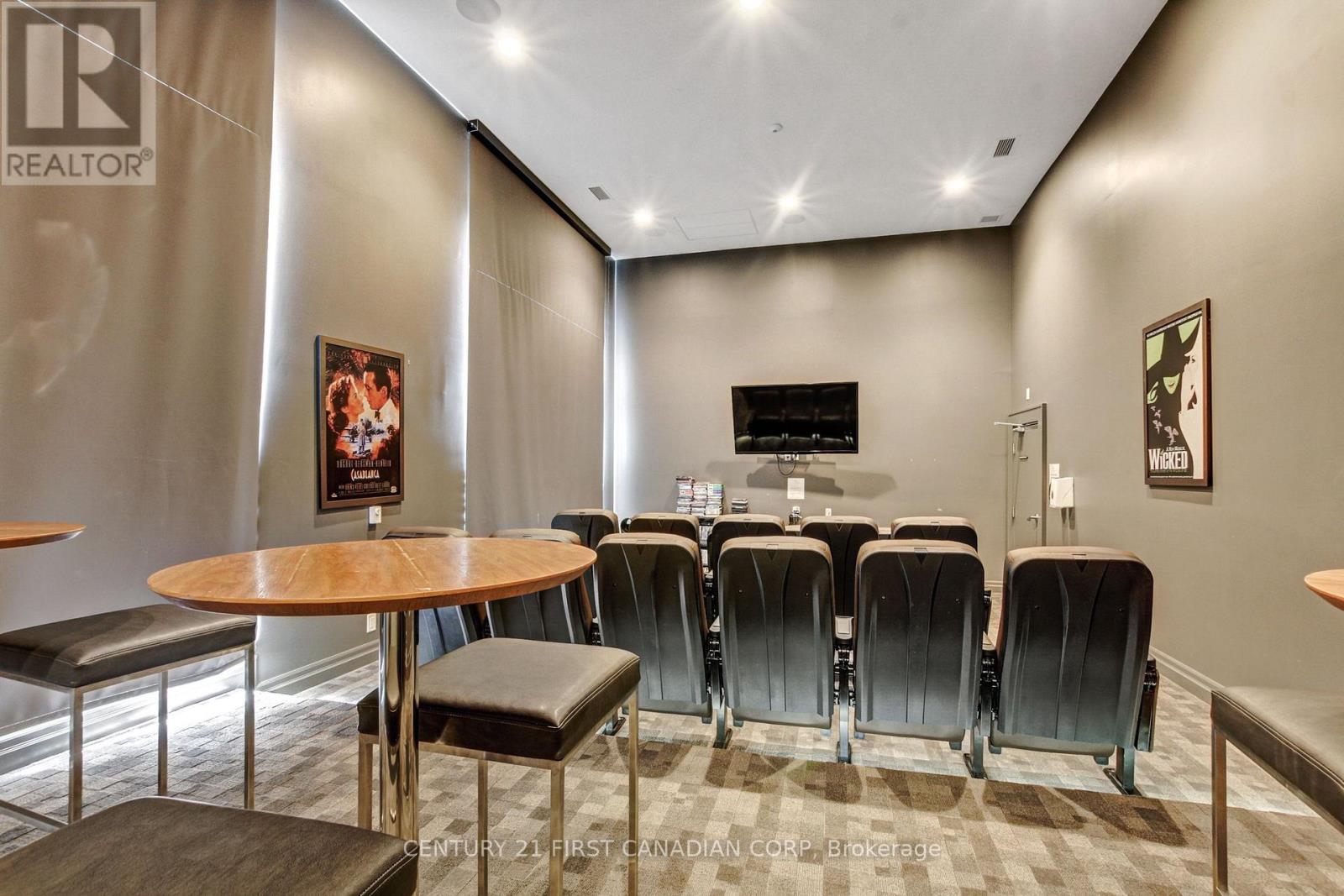 512 - 240 Villagewalk Boulevard, London North, Ontario N6G 0P6 - Photo 26 - X12480298