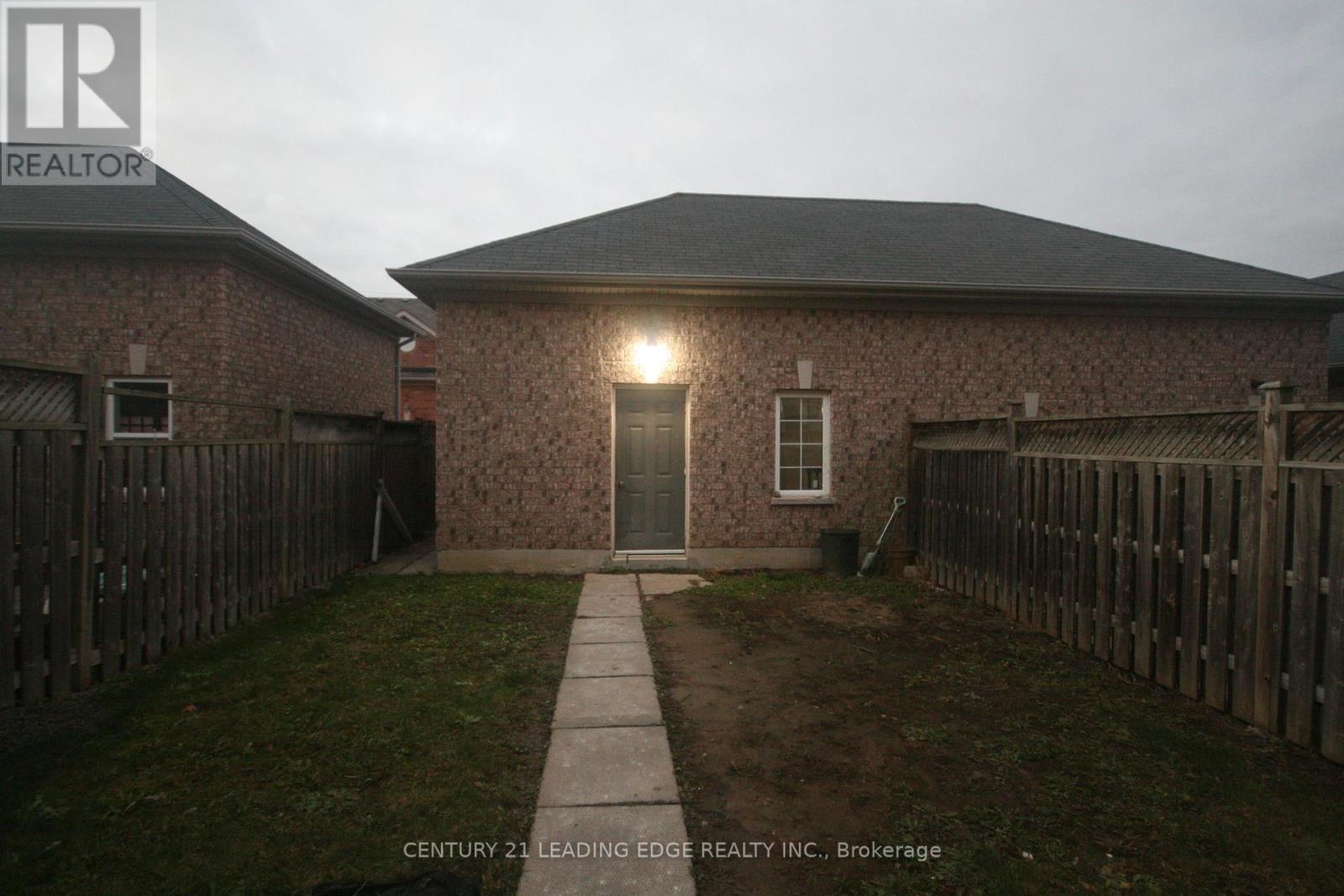 75 Kentview Crescent, Markham, Ontario L6B 0L5 - Photo 32 - N12549658