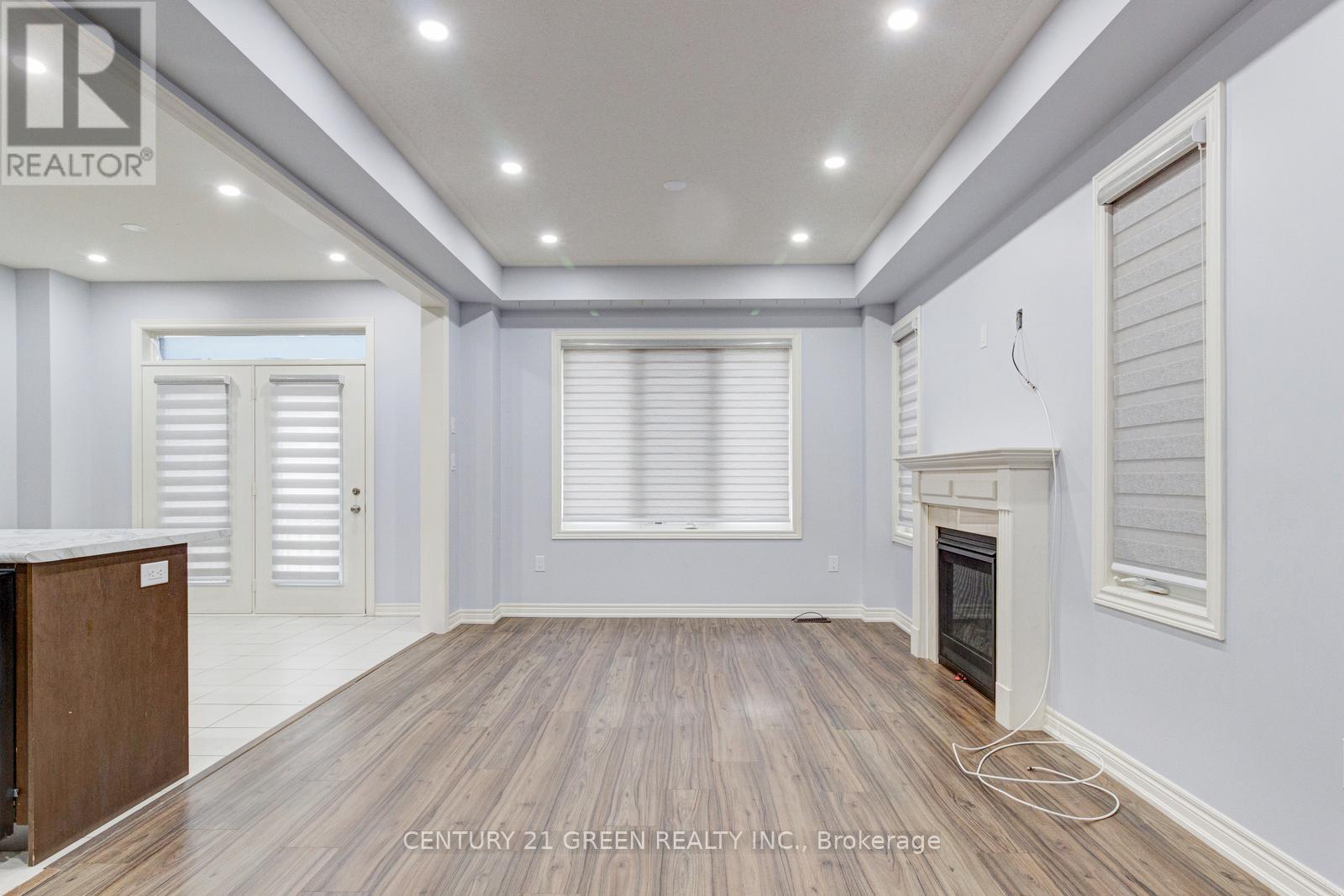 300 Skinner Road, Hamilton, Ontario L8B 1X2 - Photo 11 - X12547494