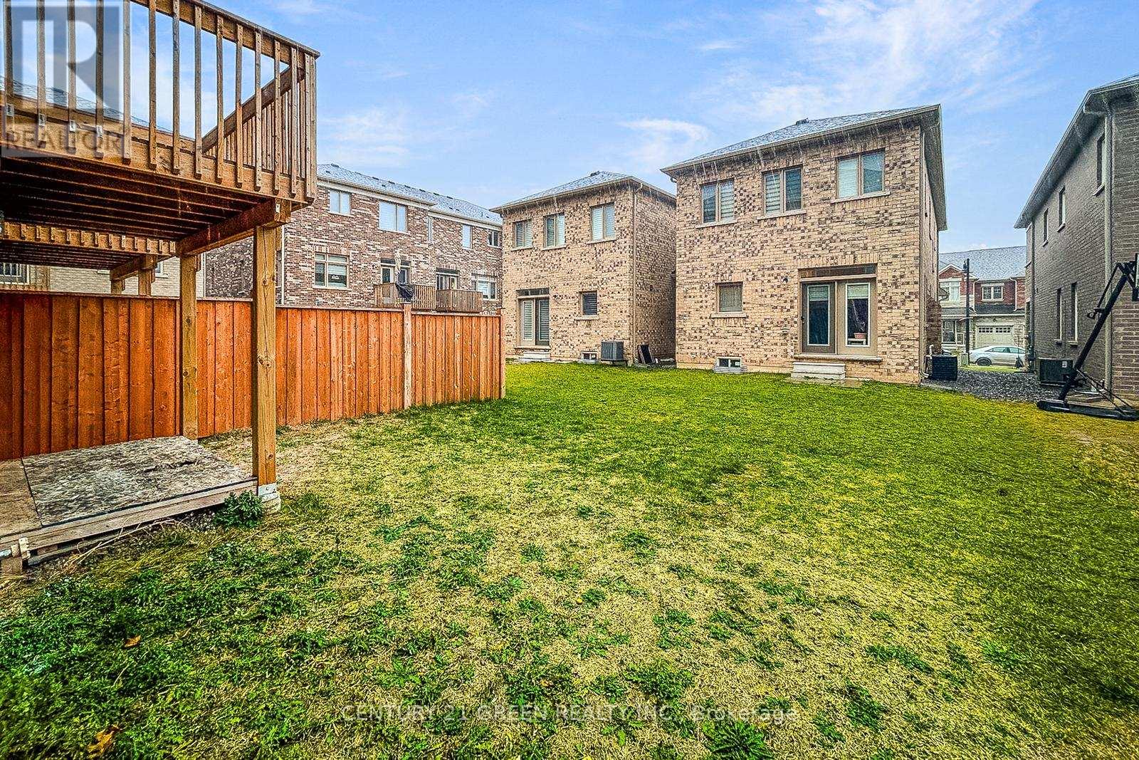 300 Skinner Road, Hamilton, Ontario L8B 1X2 - Photo 49 - X12547494