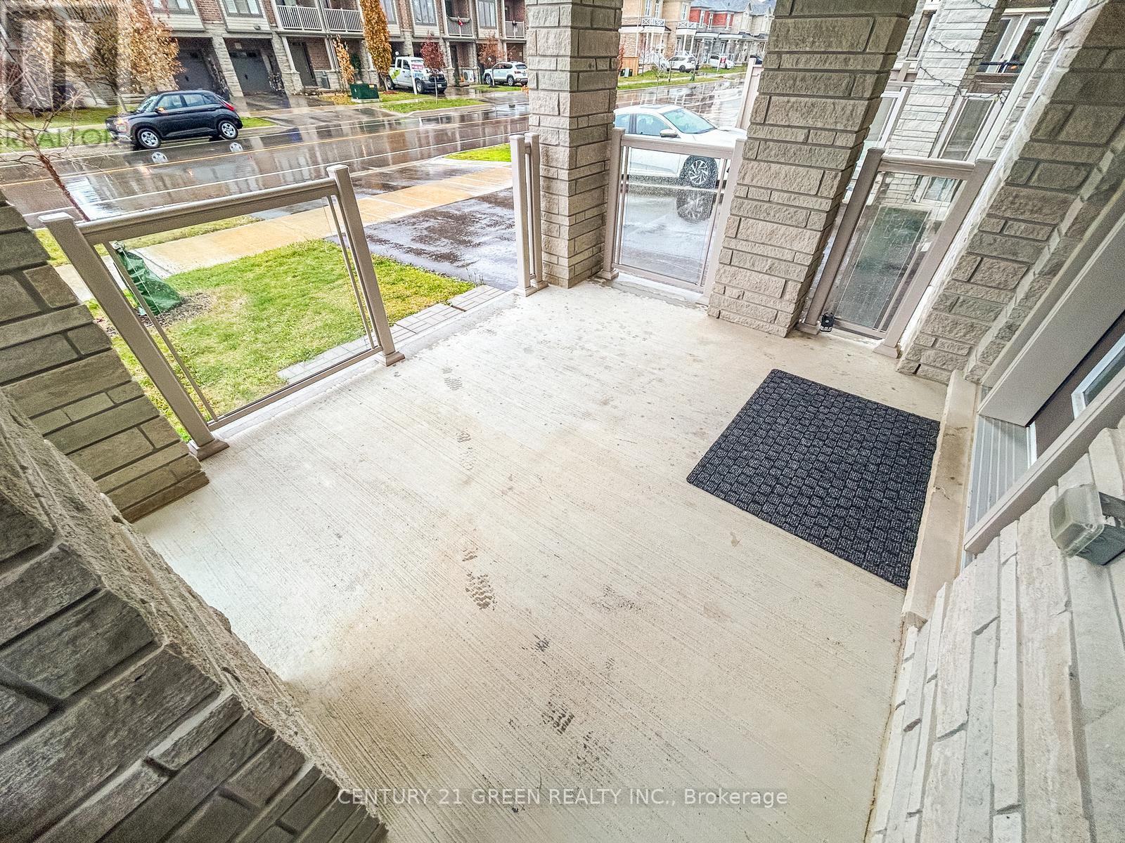 300 Skinner Road, Hamilton, Ontario L8B 1X2 - Photo 7 - X12547494