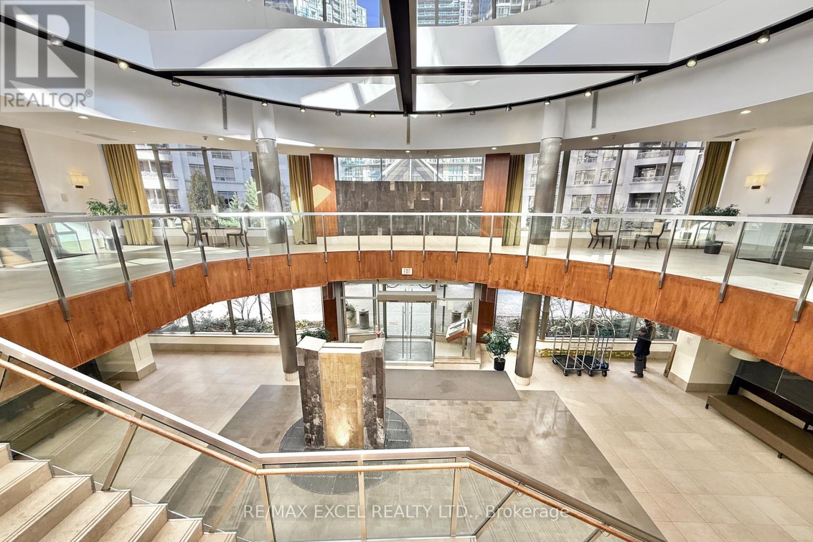 1918 - 3880 Duke Of York Boulevard, Mississauga, Ontario L5B 4M7 - Photo 30 - W12551812