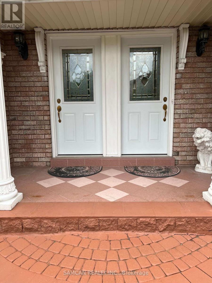 2 - 2470 Wynten Way, Oakville, Ontario L6J 7K8 - Photo 2 - W12547598