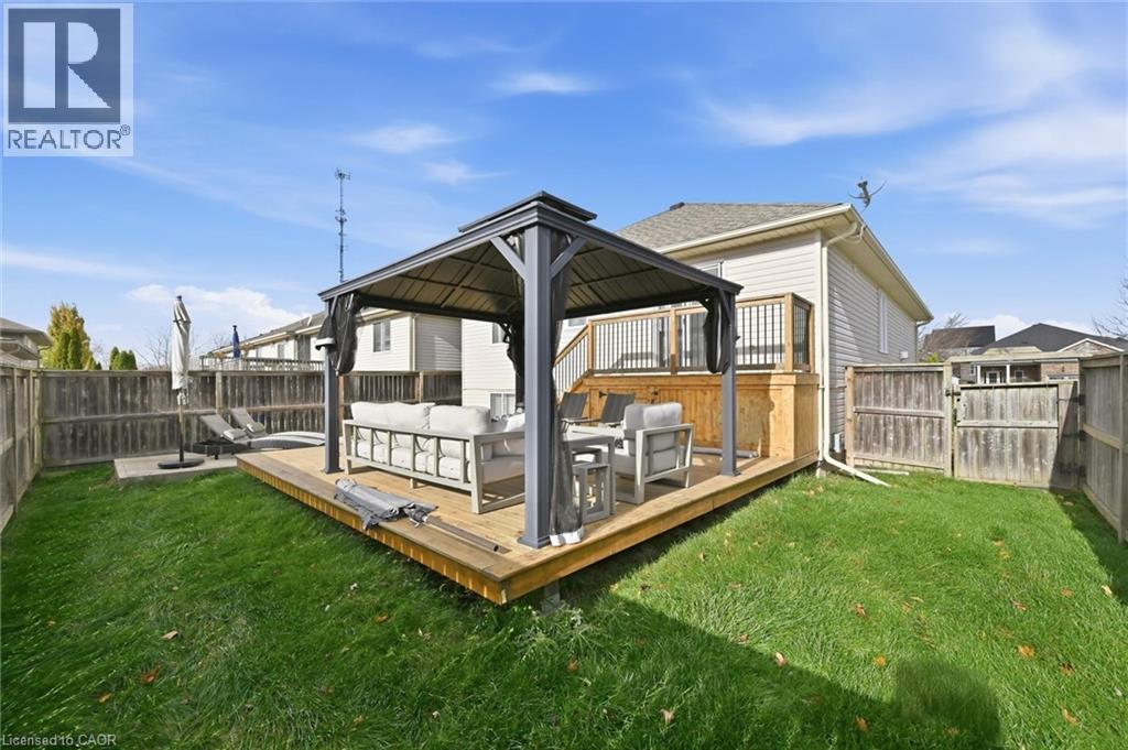 344 St. Lawrence Drive, Welland, Ontario  L3C 7H7 - Photo 33 - 40788849