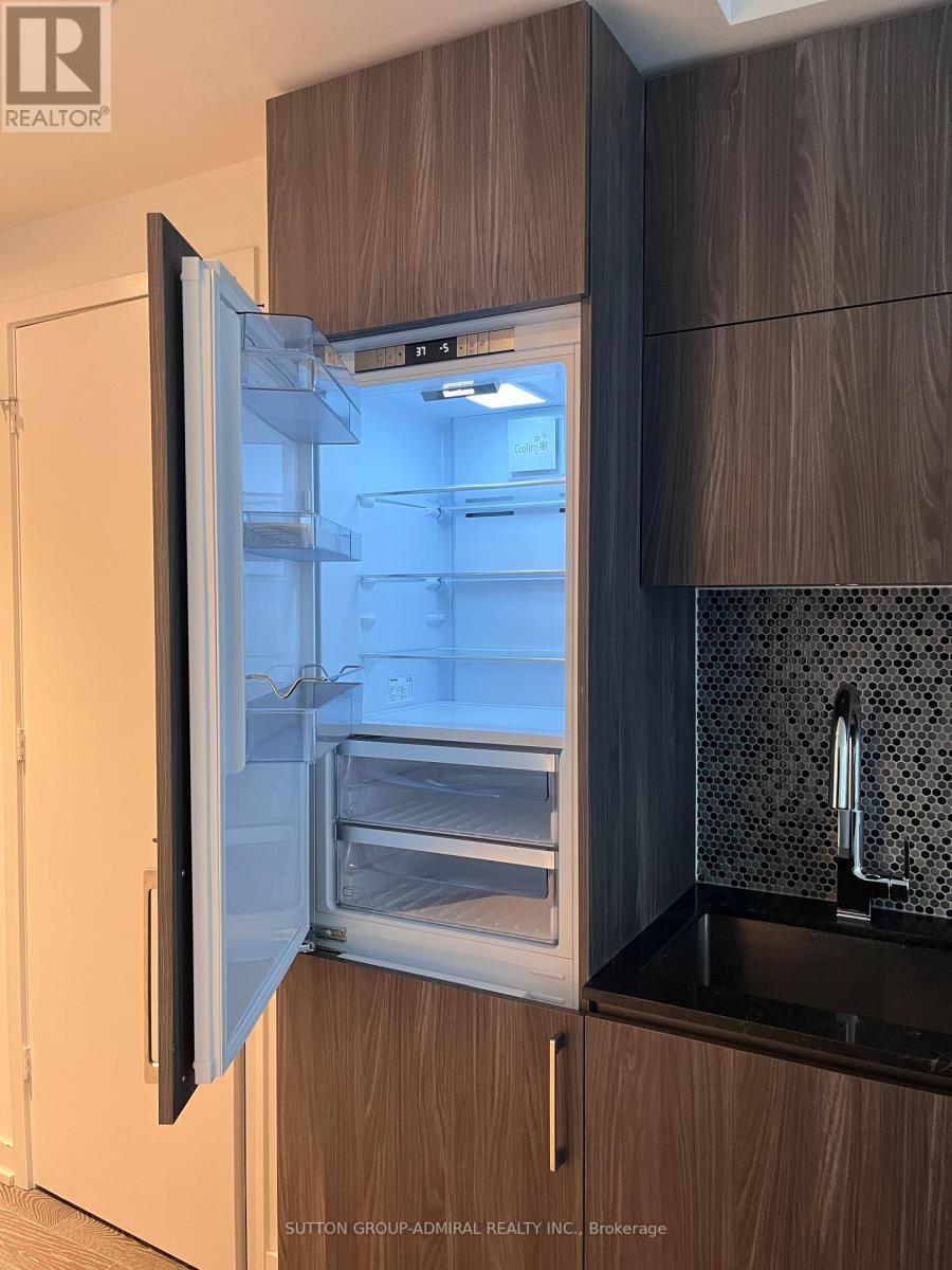 3603 - 1 Yorkville Avenue, Toronto, Ontario  M4W 0B1 - Photo 9 - C12553210