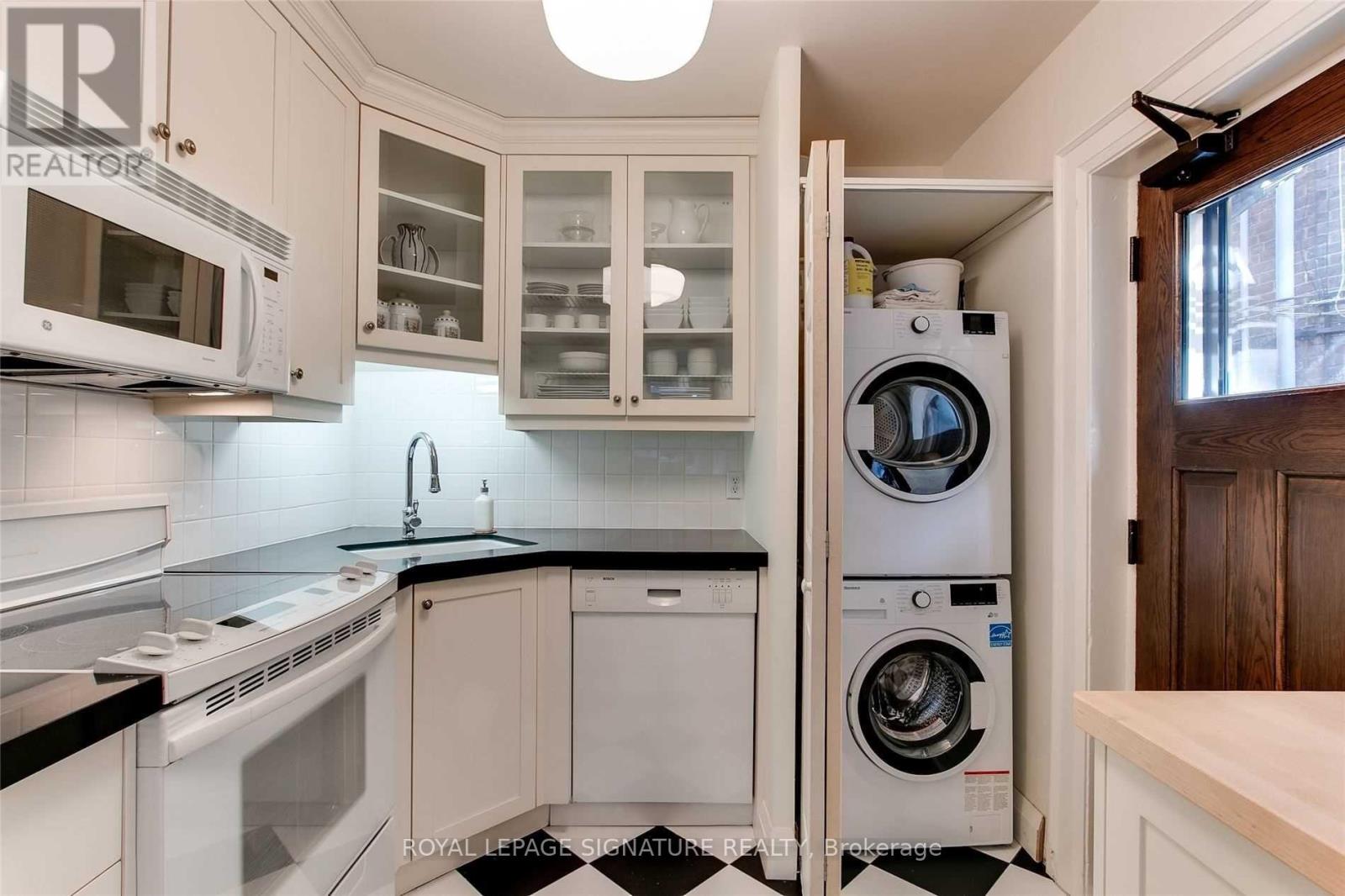 Unit 2 - 313 Lonsdale Road, Toronto, Ontario  M4V 1X3 - Photo 8 - C12553216