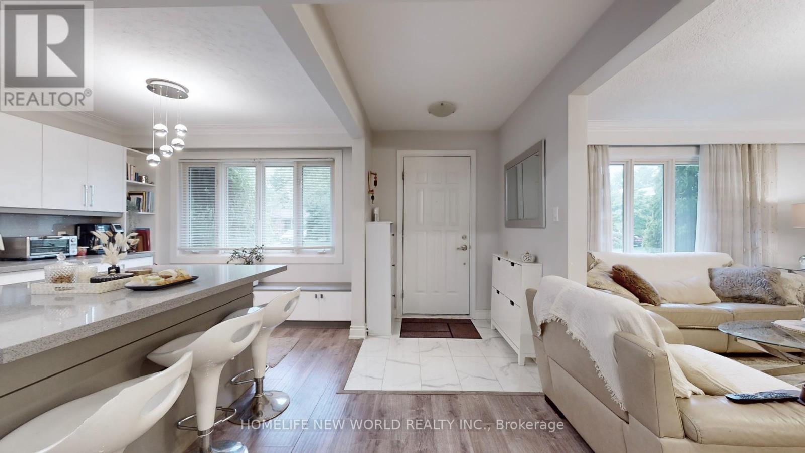 11 Elynhill Drive, Toronto, Ontario  M2R 1C5 - Photo 12 - C12553254