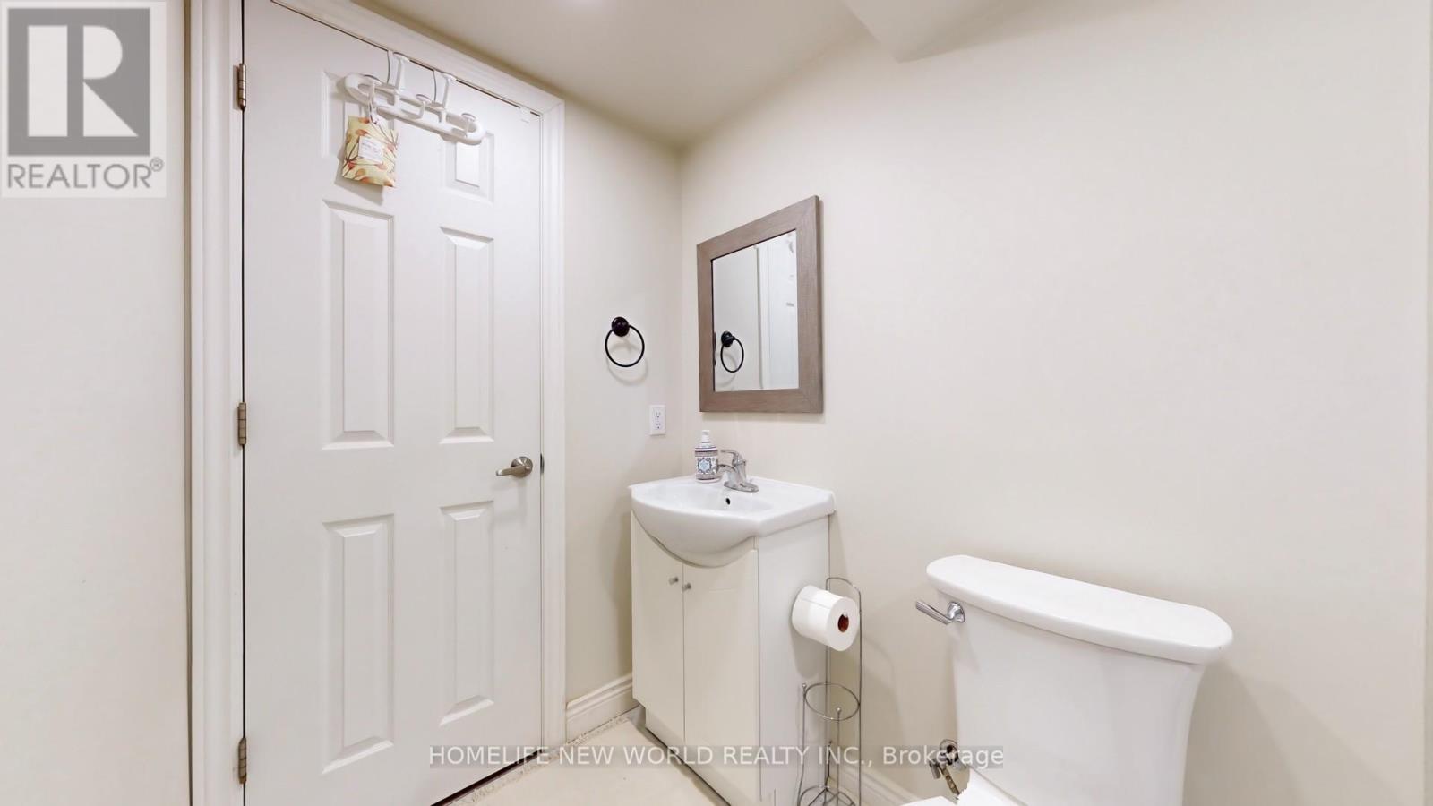 Bsm - 11 Elynhill Drive, Toronto, Ontario  M2R 1C5 - Photo 12 - C12553268