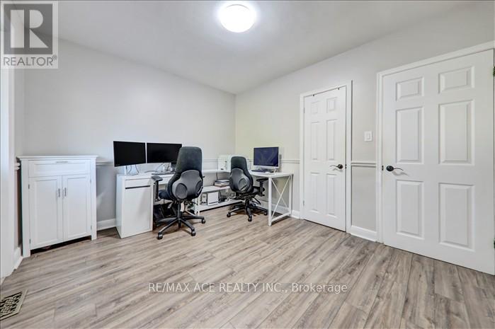 53 Falaise Road, Toronto, Ontario  M1E 3B7 - Photo 18 - E12553224