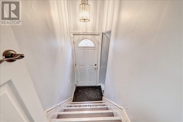 53 Falaise Road, Toronto, Ontario  M1E 3B7 - Photo 19 - E12553224