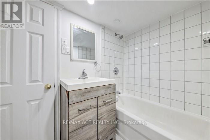 53 Falaise Road, Toronto, Ontario  M1E 3B7 - Photo 27 - E12553224