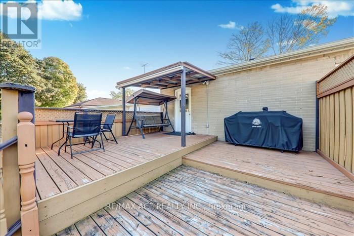 53 Falaise Road, Toronto, Ontario  M1E 3B7 - Photo 34 - E12553224