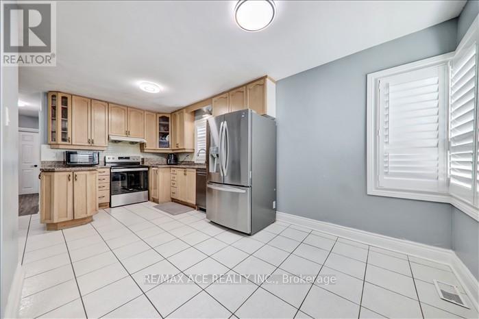 53 Falaise Road, Toronto, Ontario  M1E 3B7 - Photo 7 - E12553224