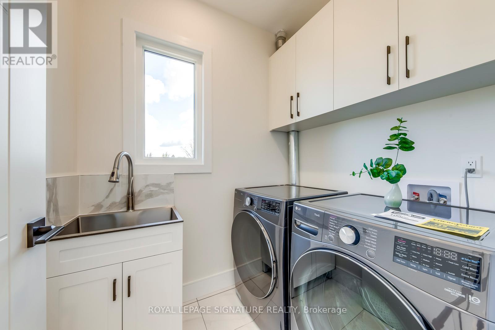 117 Holborne Avenue, Toronto, Ontario  M4C 2R3 - Photo 28 - E12553252