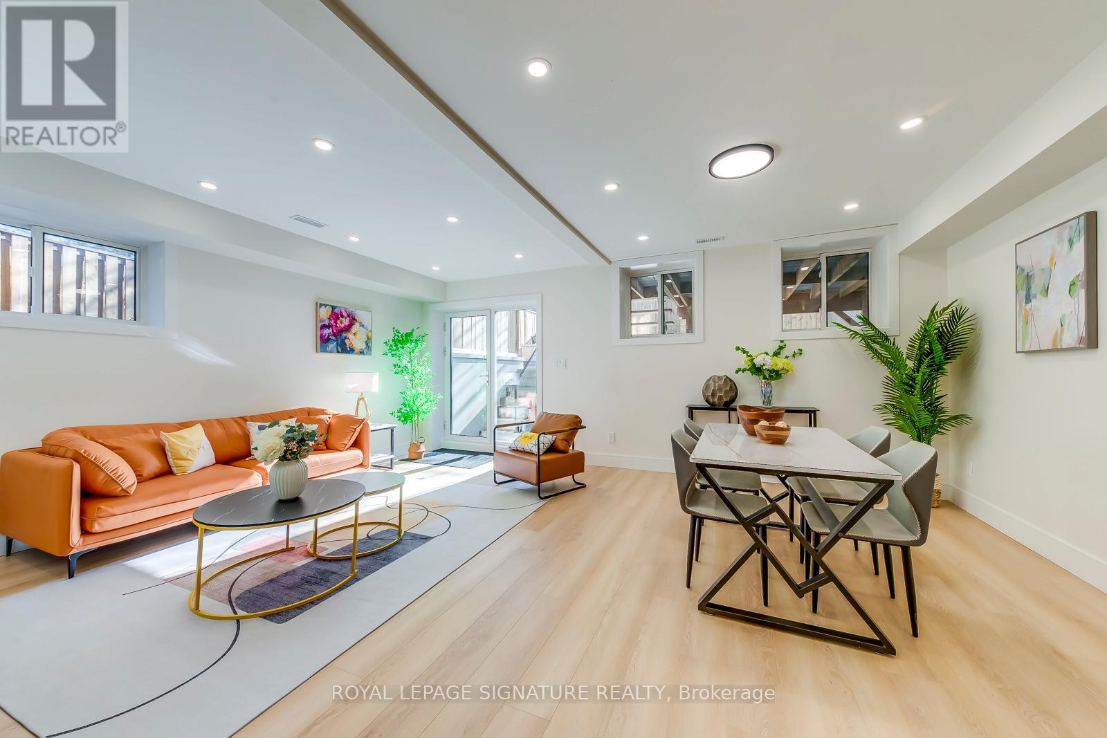 117 Holborne Avenue, Toronto, Ontario  M4C 2R3 - Photo 38 - E12553252